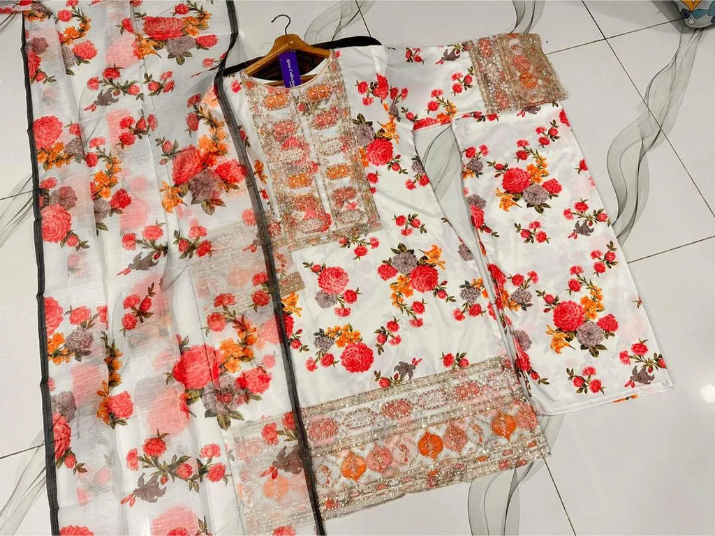 3 Pcs Women's Stitched Lawn Embroidered Suit